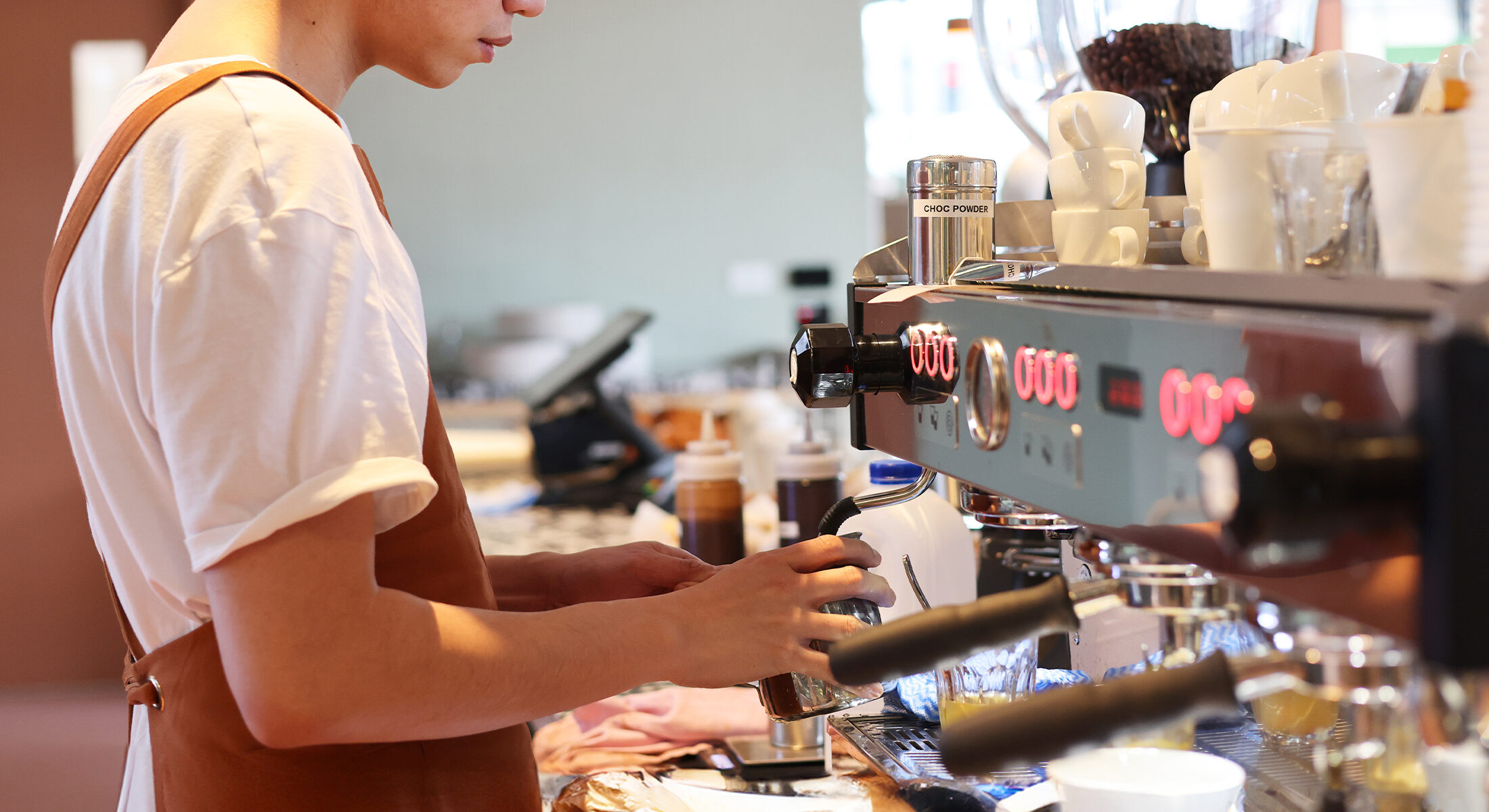 melbourne airport restaurant and bar