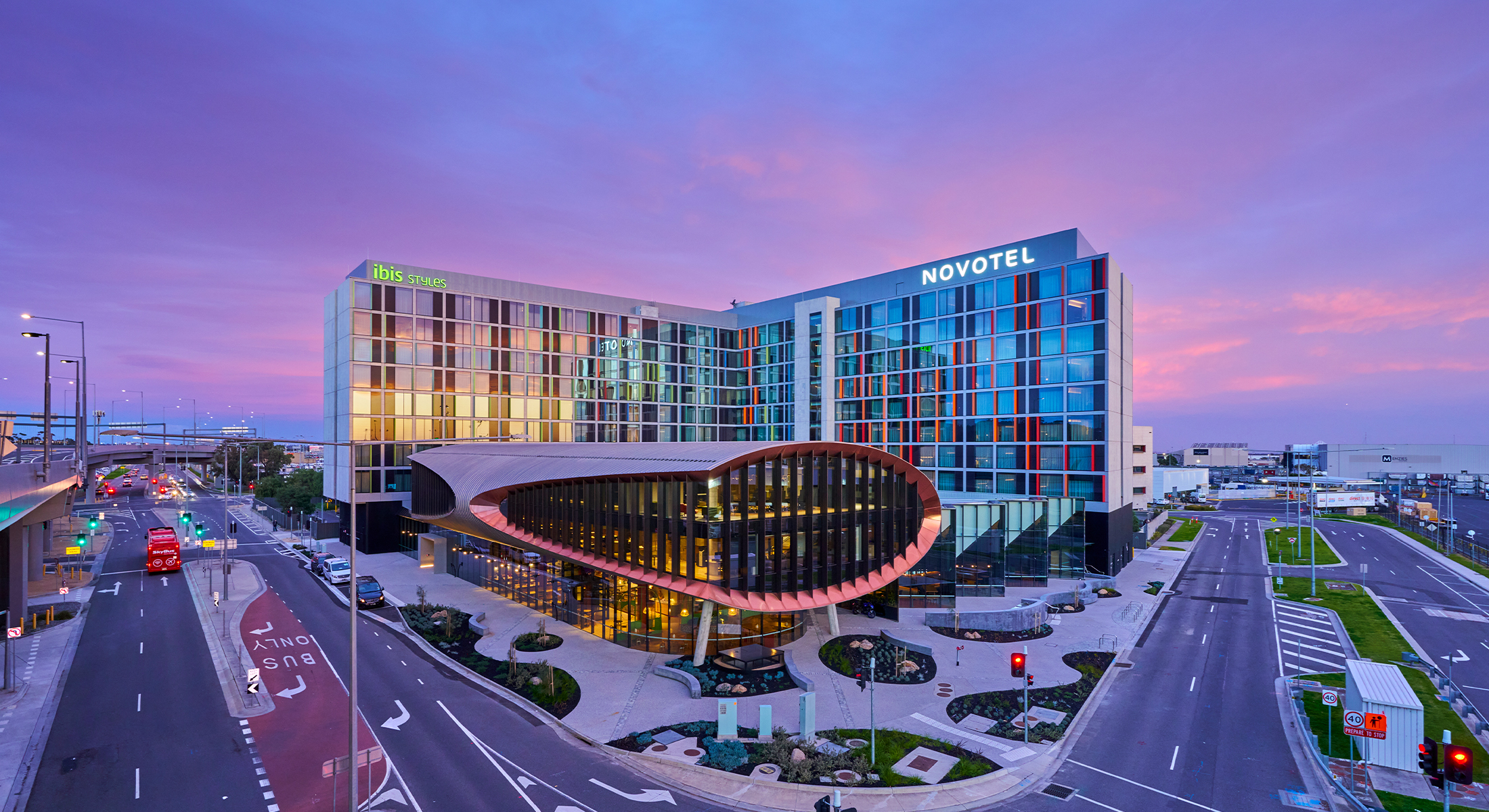 Melbourne airport hotel